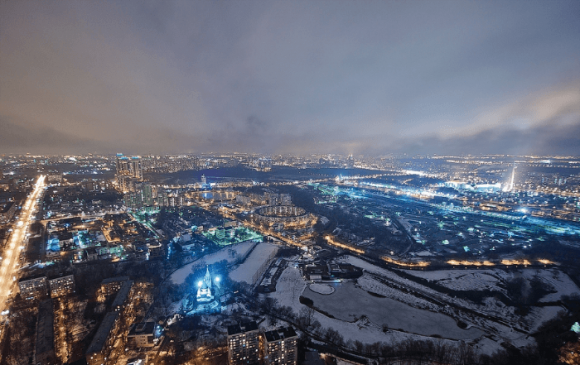 Вид с крыши дома на Мосфильмовской