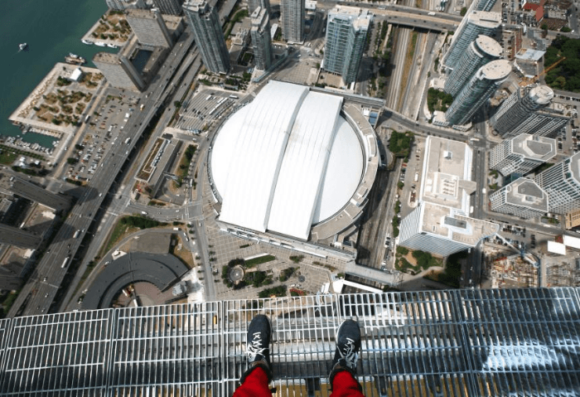 Телебашня CN Tower в Торонто