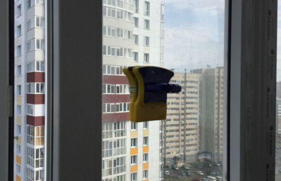 как помыть окна снаружи